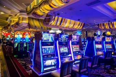 hgo99 login app showing live football markets and live-dealer blackjack table